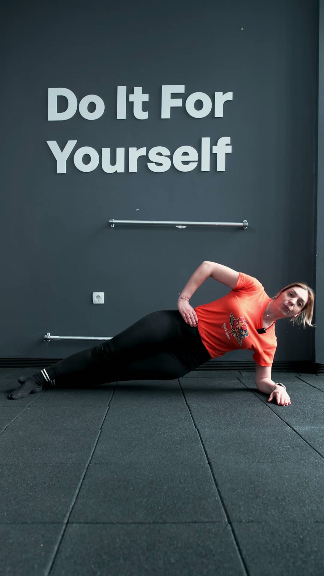 9 - Side Plank